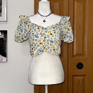 Japna Crop Top Women's Medium Cream Floral Print Puff Sleeve Ruffled Shoulders